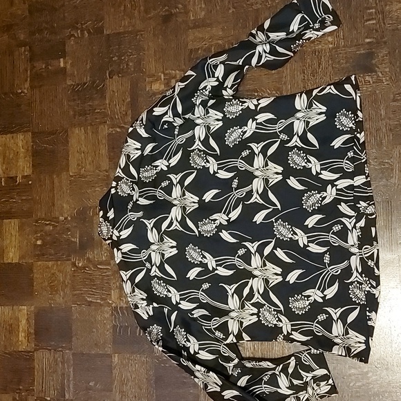 Floral print silk pant set - Picture 4 of 11